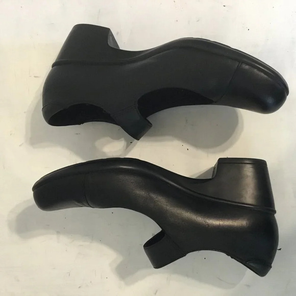 Women's Comfortable Cushion Leather Style Clarks Mary Jane Shoes SZ 7.5 M - Picture 7 of 14